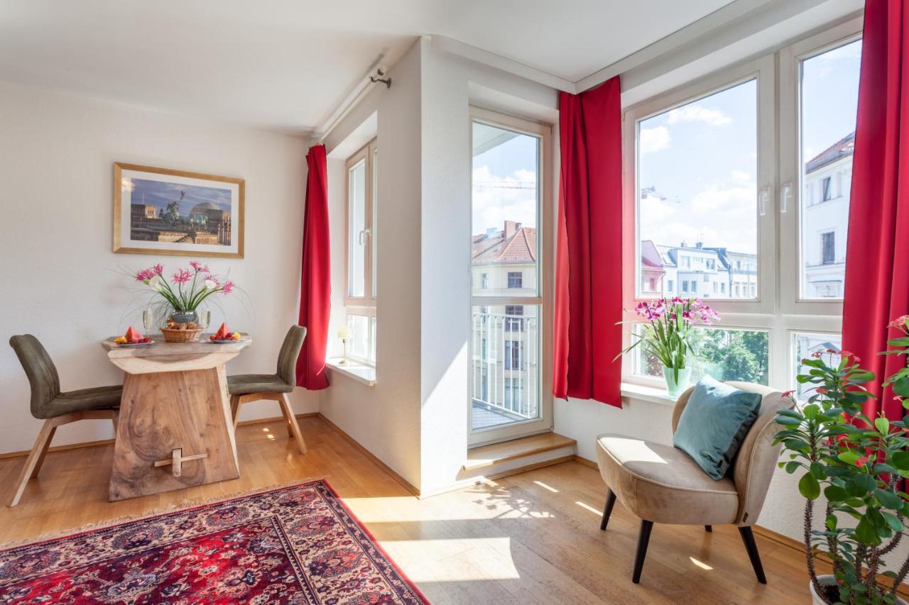 Schoenes Studio In Downtown Mitte Mit Balkon Berlim Exterior foto