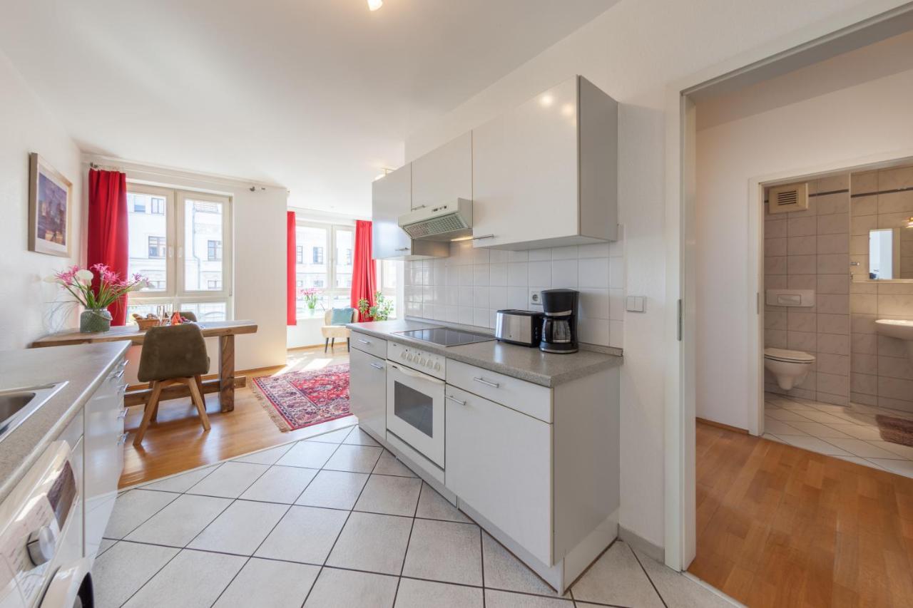 Schoenes Studio In Downtown Mitte Mit Balkon Berlim Exterior foto