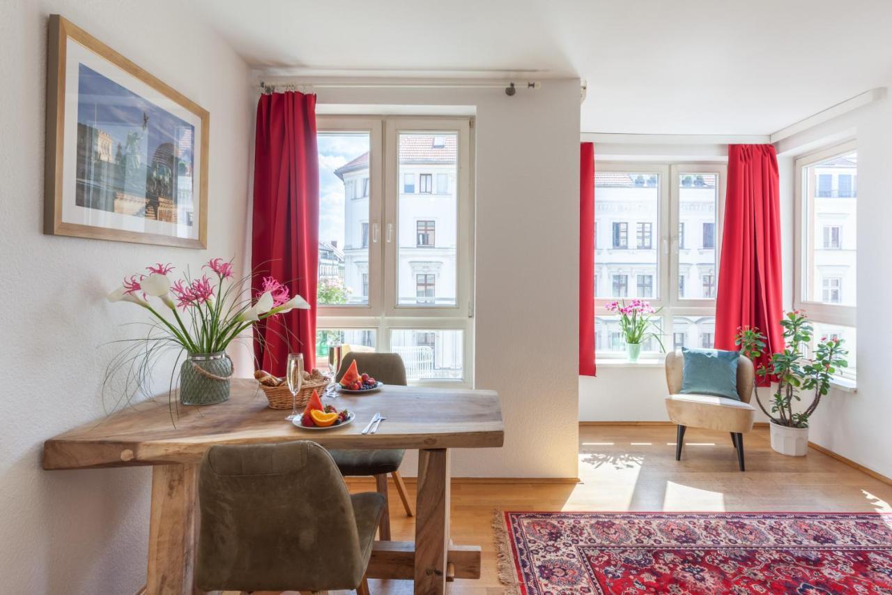 Schoenes Studio In Downtown Mitte Mit Balkon Berlim Exterior foto